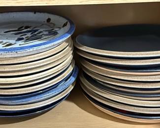 Rustic Speckled Stoneware Dinnerware Set Style