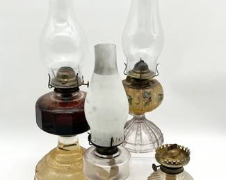 112 FourVintageOilLampsLot