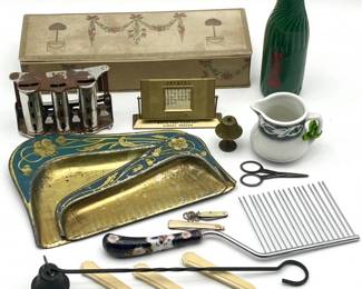 129 VintageKnickknacksandCuriosities