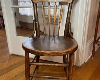 31 AntiqueWoodenParlorChair