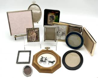 120 VarietyofTinyFrames