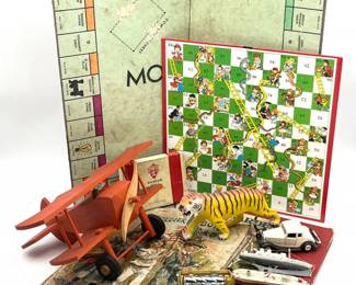 1 ToysCollectionLotFeatVintageSnakesLaddersBoardMarblescope