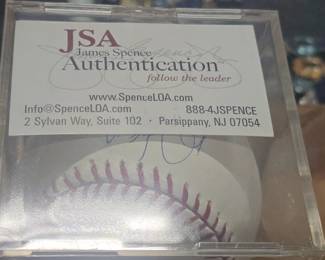 Autographed and JSA Bo Jackson autograph