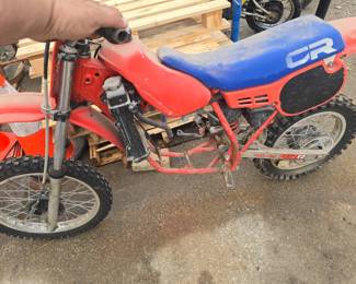 Honda CR dirt bike no motor