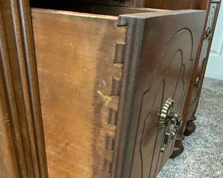 Art Deco Waterfall Vanity with Bench and Mirror