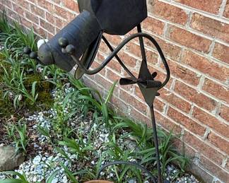 Recycled Metal Dog Garden Sculpture