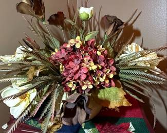 Artificial Floral Arrangements