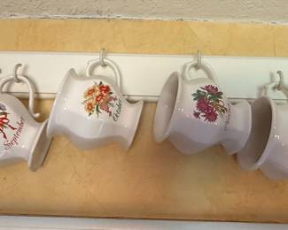 Vintage Floral Month Mugs Set