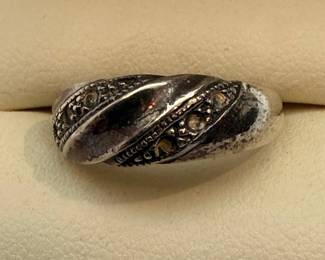 Sterling Silver Marcasite Scroll Ornamental Band Design Ring
