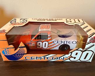 1:24 Scale Die Cast Race Truck "Centicon 90"