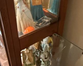 Victorian-style Lighted Curio Cabinet