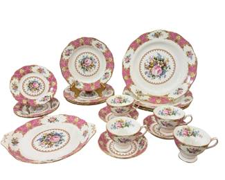Collection ROYAL ALBERT "Lady Carlyle" Porcelain Dinnerware