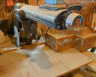 radial arm saw