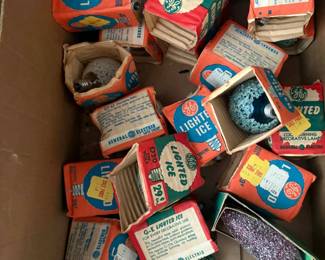 antique snowball light bulbs new in package