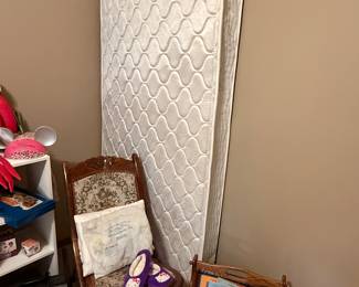 Twin mattress like new 