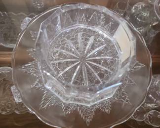 Federal Glass "Pioneer Fruit" Pattern Footed Bowl and Plate Set