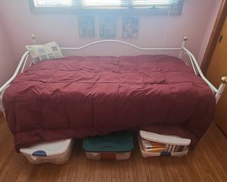 White Metal Daybed with Brass Finials