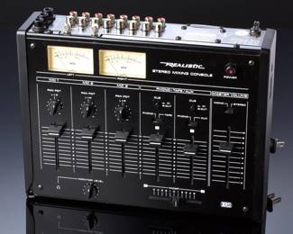 Radio Shack Realistic. StereoMixing Console 32-1200B DJ Audio Mixer