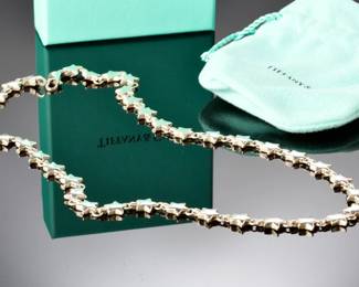 Tiffany & Co Sterling Silver Puff Star Necklace 18" w/ Box & pouch Collectible