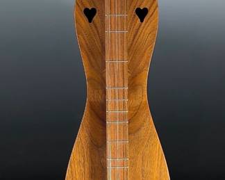 MCSPADDEN $FGwW Mountain Dulcimer Signed Richard Stoltz 2007 w/ Case & Acc.