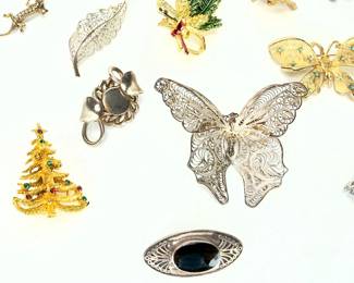 Lot of 15 Vintage Brooches: Sterling, Gold-Tone, Art Nouveau, Deco, Figural