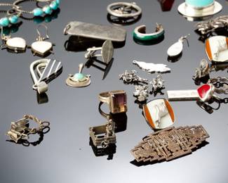 513.5g Mixed Sterling .900 .800 Silver Jewelry Lot Scrap Wearable Parts