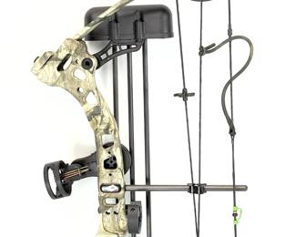 Bowtech Diamond Archery Razor Edge Compound Bow 19-29/60, Apex Gear, Quiver