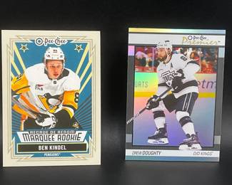 2 Hockey Cards