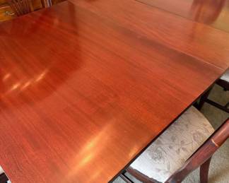 Duncan Phyfe Dining room table with leaf