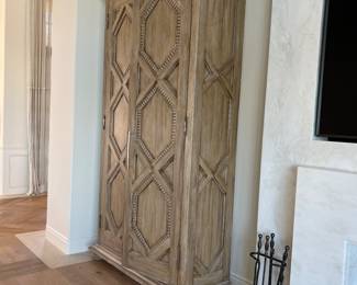 11’ tall RH cabinet