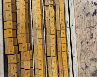 Printing letters in wooden box