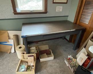 Another great crafting table