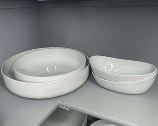 Crate  Barrel Linen Serving Bowls