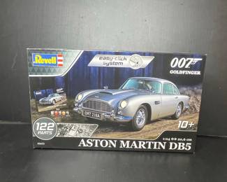Revell Goldfinger Aston Martin DB EasyClick Model Kit