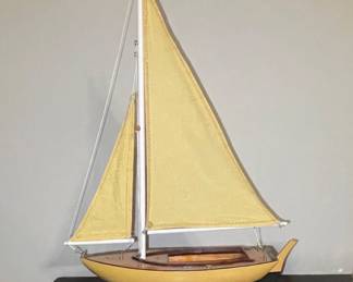 Wooden Pond Yacht Model