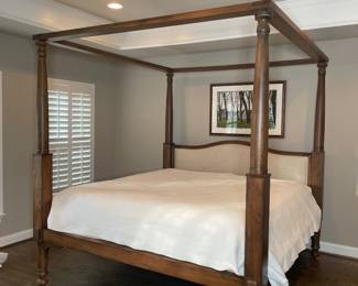 Wooden FourPoster Bed Frame third image