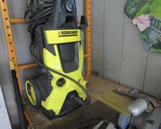 Pressure washer