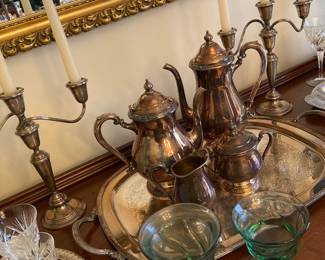 Silver candelabra  Tea and Coffee Service Jamestown Green pedestal glasses service of 32