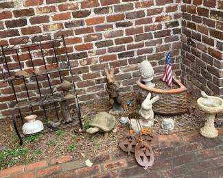 Corner planter in iron stand Concrete Finial Concrete Turtle