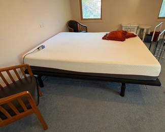 Mattress & Adjustable Frame 