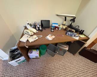 Office Desks & Supplies 