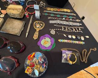 Fashion Bracelets & Pins