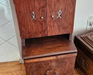 Wood storage cabinet 