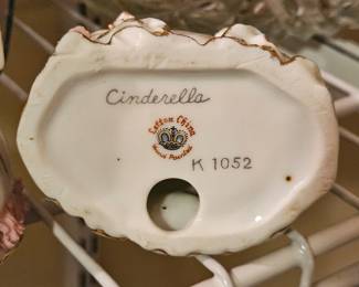 Lefton china figurine