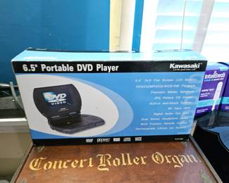 Portable dvd player