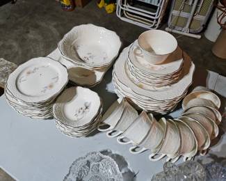 Cc Thompson china set