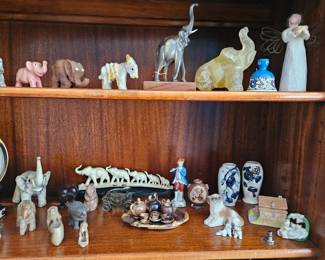 Elephant figures 