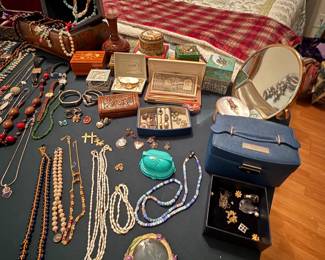 jewelry , sterling silver, gold , brooches, rings 