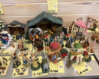 Nativity Collectables, Hawthorne Village