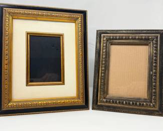 114 2EaselStandEggandDartPhotoFrames